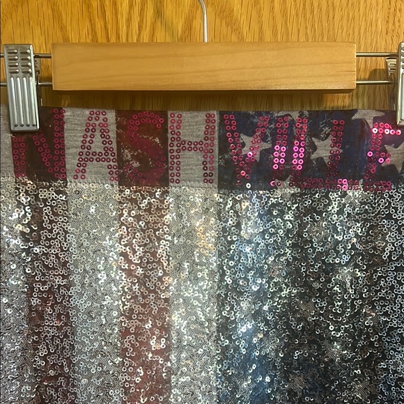 Nashville Sequin American Flag Women's Shorts NWT Size Small Sparkle 4th of July - Picture 4 of 7